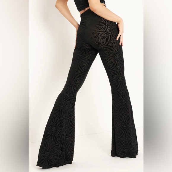 BLACKMILK Burned Velvet HIGH WAIST FLARE PANTS! - Picture 4 of 9